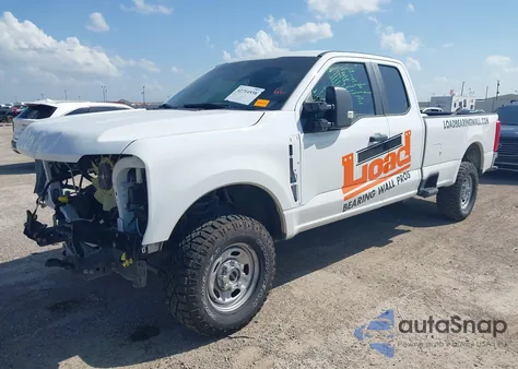 2024 Ford F-250 Xl z USA, uszkodzony, nr VIN 1FT7X2BA5REC53911